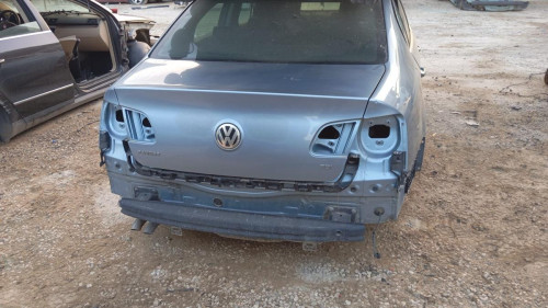  VOLKSWAGEN PASSAT BERLINA (3C2) 