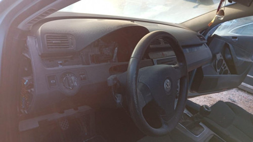 VOLKSWAGEN PASSAT BERLINA (3C2) 