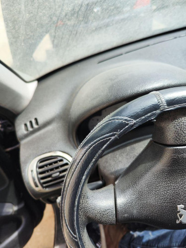 SALPICADERO Peugeot 206 