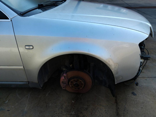 ALETA DELANTERA DERECHA Audi A6 Berlina (4B2)(1997->) Audi A6 Berlina (4B2)(1997->) 