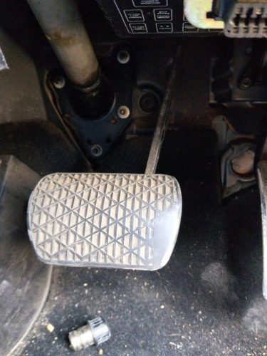 PEDAL FRENO Ssangyong REXTON 