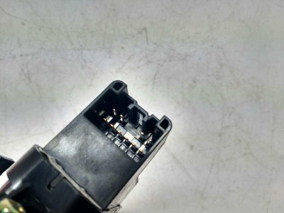 MANDO ELEVALUNAS DELANTERO DERECHO, MAZDA, 6 BERLINA (GG)