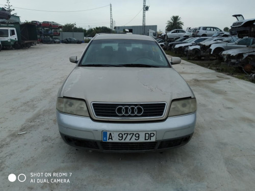  AUDI A6 BERLINA (4B2) 