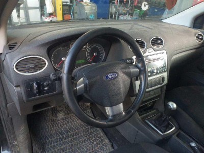 FORD FOCUS BERLINA (CAP)