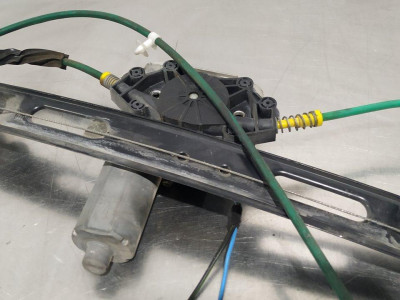ELEVALUNAS DELANTERO IZQUIERDO, BMW, SERIE 3 COMPACTO (E46)