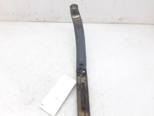 BRAZO LIMPIA DELANTERO DERECHO Hyundai I40 (VF) 