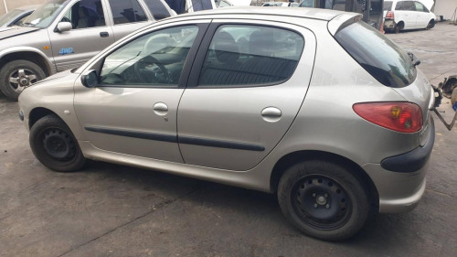 PEUGEOT 206 — автомобиль-донор на запчасти 