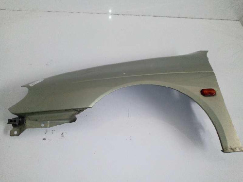 ALETA DELANTERA IZQUIERDA Renault MEGANE I FASE 2 CLASSIC (LA...) 