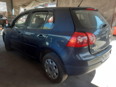 VOLKSWAGEN GOLF V (1K1)(10.2003)