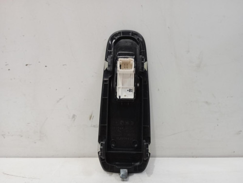 MANDO ELEVALUNAS DELANTERO DERECHO Peugeot 308 SW 