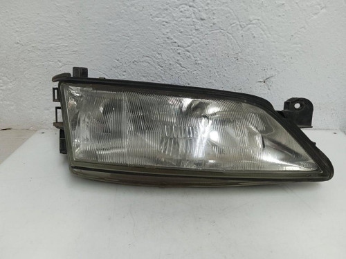  FARO DERECHO OPEL VECTRA B BERLINA 