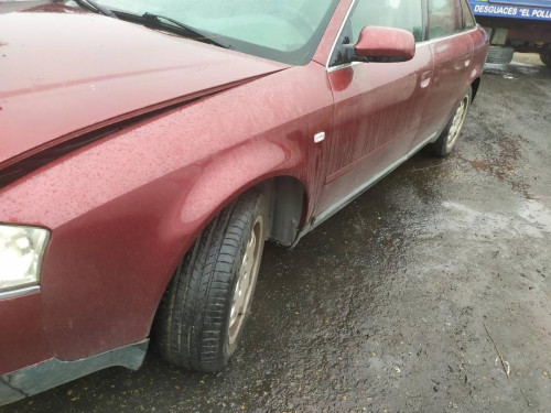  AUDI A6 BERLINA (4B2) 