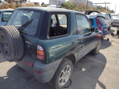 TOYOTA RAV4 FUNCRUISER (A1) — vehículo donante para recambios 