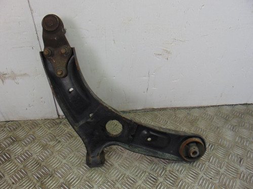  BRAZO SUSPENSION INFERIOR DELANTERO IZQUIERDO KIA CEED (JD) 