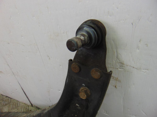  BRAZO SUSPENSION INFERIOR DELANTERO IZQUIERDO KIA CEED (JD) 