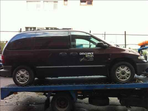  CHRYSLER VOYAGER GS 