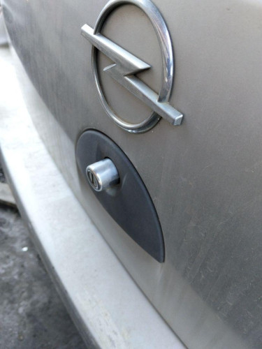 MANETA EXTERIOR MALETERO / PORTON Opel CORSA C 