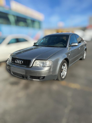  AUDI A6 BERLINA (4B2) 