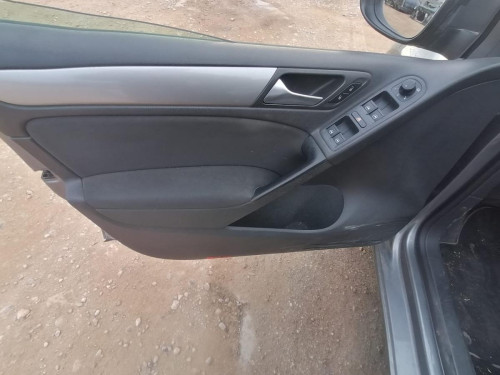 VOLKSWAGEN GOLF VI (5K1)(10.2008) — автомобиль-донор на запчасти 