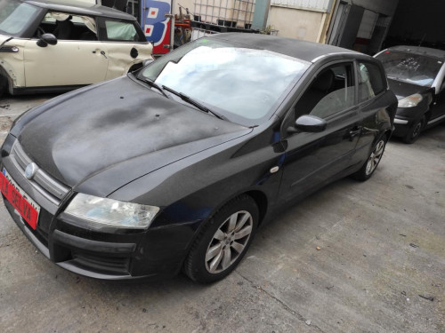 FIAT STILO (192) — автомобиль-донор на запчасти 