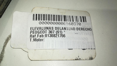 ELEVALUNAS DELANTERO DERECHO 