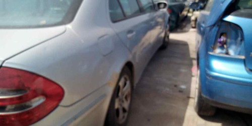  MERCEDES-BENZ CLASE E (BM 211) BERLINA 