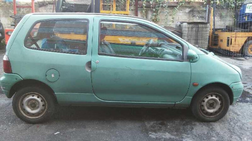  RENAULT TWINGO I (C06) 