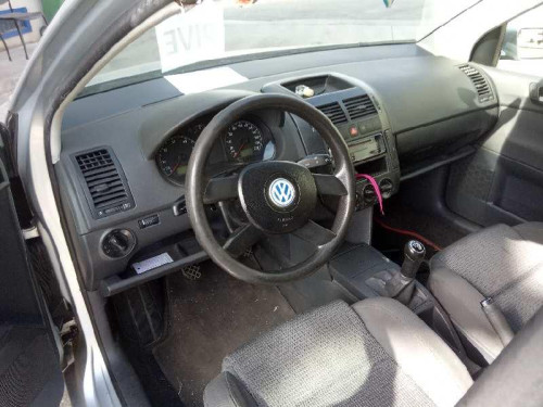  VOLKSWAGEN POLO IV (9N1) 