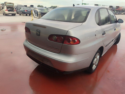  SEAT CORDOBA BERLINA (6L2) 