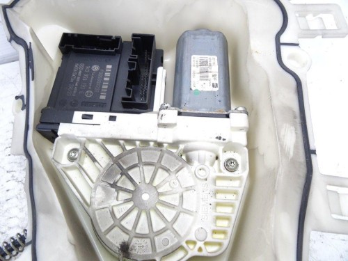  ELEVALUNAS DELANTERO IZQUIERDO SEAT TOLEDO (5P2) 