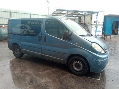 RENAULT TRAFIC II COMBI