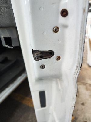 CERRADURA PUERTA DELANTERA DERECHA