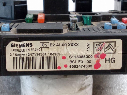  CAJA RELES / FUSIBLES, , 