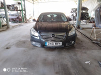 OPEL INSIGNIA BERLINA