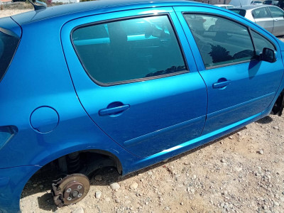 PEUGEOT 307 (S1)(04.2001)