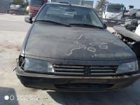 PEUGEOT 405 BERLINA