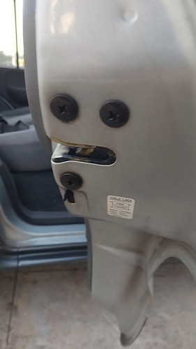 CERRADURA PUERTA TRASERA DERECHA Kia Sportage (1994->) Kia Sportage (1994->) 