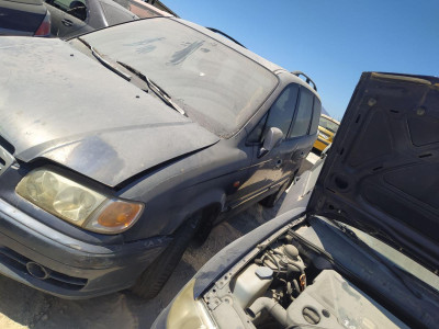 HYUNDAI TRAJET (FO)