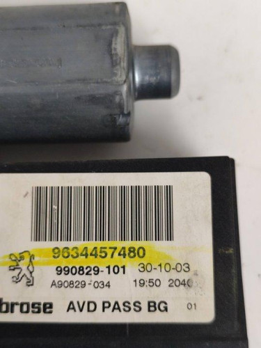 MOTOR ELEVALUNAS DELANTERO DERECHO Peugeot 307 BREAK / SW (S1)(04.2002) 