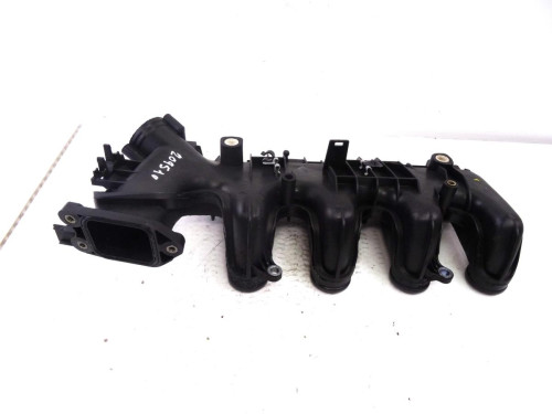  COLECTOR ADMISION FORD FOCUS BERLINA (CAP) 