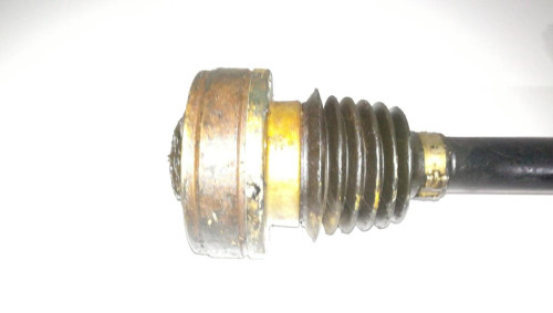  TRANSMISION DELANTERA IZQUIERDA 