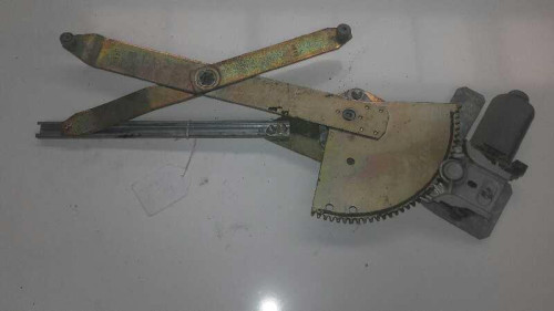 ELEVALUNAS DELANTERO IZQUIERDO 