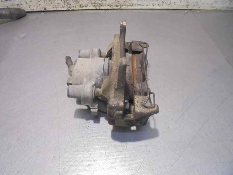 PINZA DE FRENO DELANTERA DERECHA