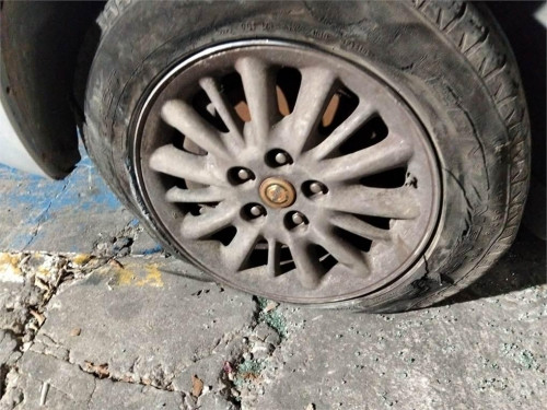 LLANTA Chrysler VOYAGER (RG) 