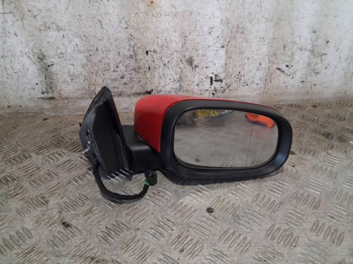 RETROVISOR DERECHO 