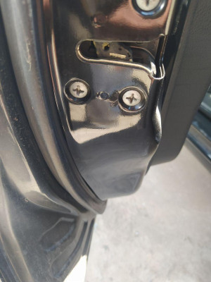 CERRADURA PUERTA DELANTERA IZQUIERDA