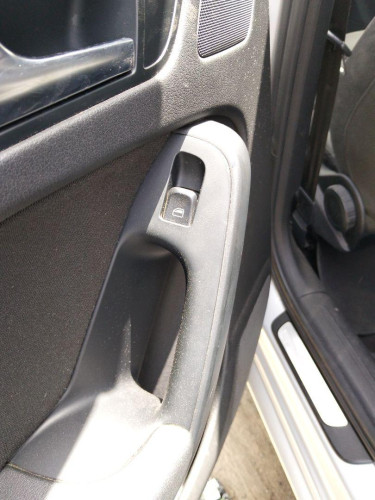 MANDO ELEVALUNAS TRASERO IZQUIERDO Audi A4 BERLINA (8K2) 