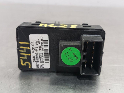 MANDO ELEVALUNAS DELANTERO DERECHO, MG, ZS