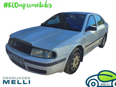 SKODA OCTAVIA BERLINA (1U2)