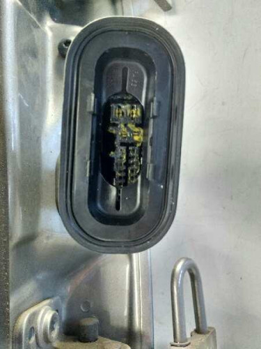  PUERTA TRASERA IZQUIERDA AUDI A4 BERLINA (8E) 